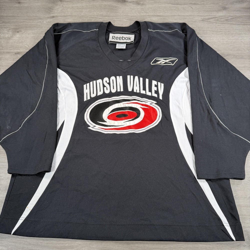 Reebok Hudson Valley Hockey Jersey Mens XL Black White Sweater Reebok Number 5